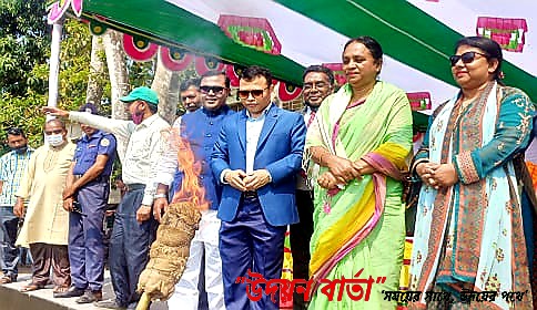 গৌরনদীতে শীতকালীন ক্রীড়া প্রতিযোগিতা ও পুরস্কার বিতরণ অনুষ্ঠিত